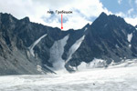 Перевальный взлет пер. Гребешок (2А) со стороны лед. Б.Талтура